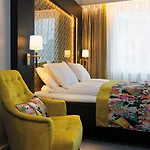 Hotel Thon Rosenkrantz 4*